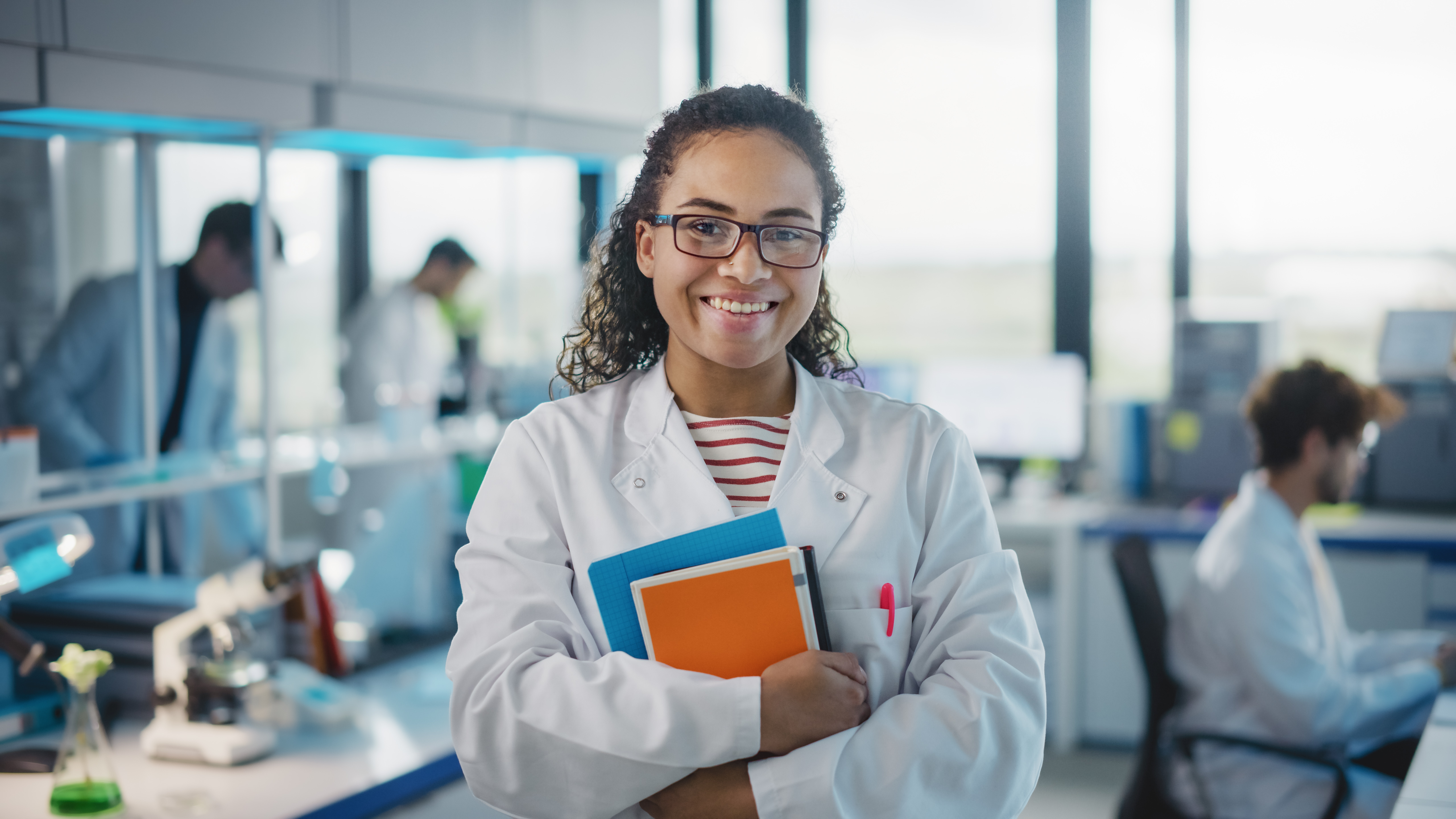 Image of a researcher [decorative]